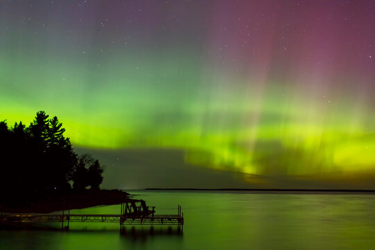 Lighting up the Dock of the Bay: Aurora over Manitoulin Island