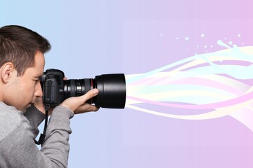 Obraz premium Contemporary collage. hand holding camera