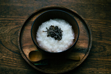 塩昆布の七分粥（おかゆ・お粥）