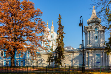 Smolny monastery in autumn, Saint Petersburg, Russia - obrazy, fototapety, plakaty