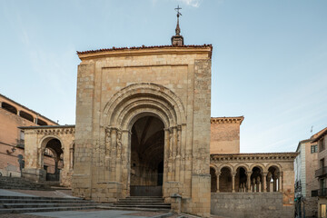 Fototapeta na wymiar Facade of a vintage Romanesque church in the city of Segovia, Spain