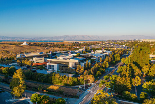 รูปภาพGoogleplex – เลือกดูภาพถ่ายสต็อก เวกเตอร์ และวิดีโอ430 | Adobe Stock