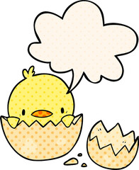 cute cartoon chick hatching from egg with speech bubble in comic book style - obrazy, fototapety, plakaty