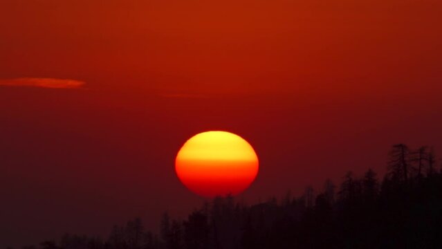 Sunset View of the Western Edge of the Sequoia National Park and San Joaquin Valley from Beetle Rock
