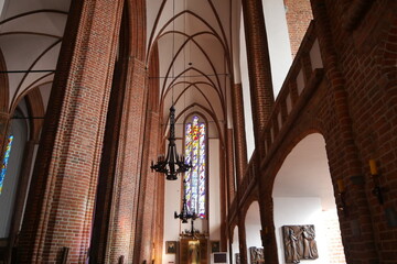 Kirchenschiff Marienbasilika in Kolberg - obrazy, fototapety, plakaty