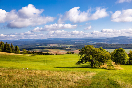 「外環」の写真素材 14,504件の無料イラスト画像 Adobe Stock