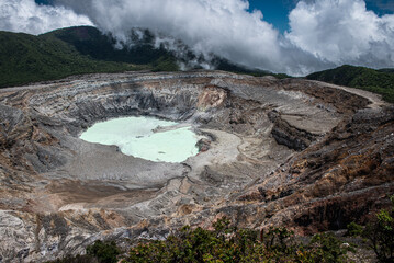 The life of the active Poas volcano that emanates sulfur - obrazy, fototapety, plakaty