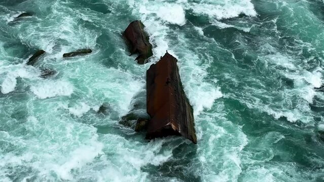 Niagara Scow Close Up 4k