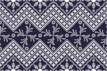 Obraz premium Ethnic Figure aztec embroidery style. Geometric ikat oriental traditional art pattern.Design for ethnic background,wallpaper,fashion,clothing,wrapping,fabric,element,sarong,graphic,vector illustration
