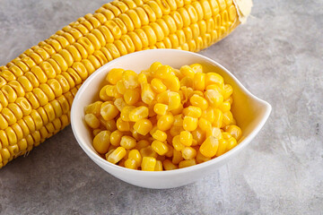 Marinated corn in the bowl