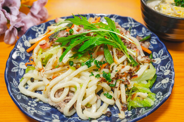 豚塩焼うどん