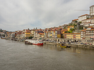 Fototapeta premium Die Stadt Porto in Portugal