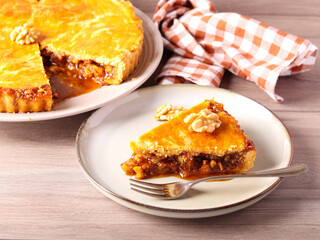 Walnut and honey tart,