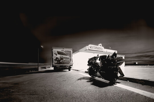 Lungo Le Autostrade Italiano , Raduno Harley Dolomiti Italia 2023	
