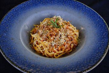 Spaghetti and minced pork is the ultimate weeknight family dinner quick and easy.
