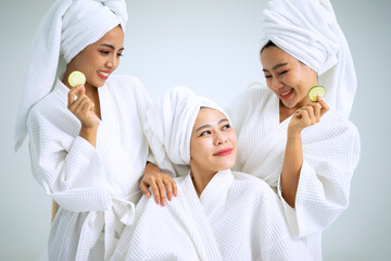 Obraz premium Pretty women spend time at resort and spa hotel.