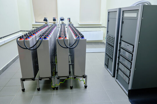 UPS and battery system