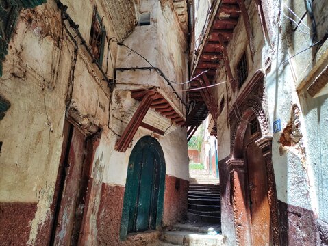  the narrow streets and the old buildings of the ancient casbah of Algiers