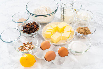 Mini Easter Bread Kulich