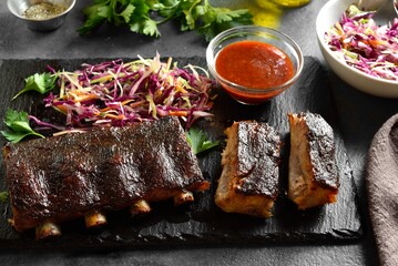 Spicy grilled spare ribs