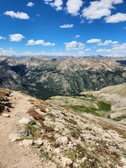 Fototapeta na wymiar Huron Peak trail with view of Colorado mountains