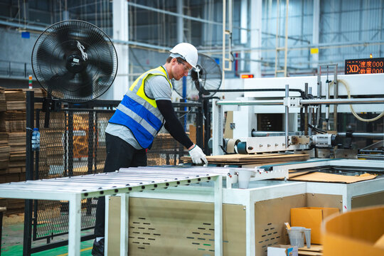 PapiermühleBilder StockFotos & Videos. Adobe Stock