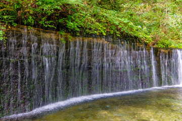 長野県軽井沢町の白糸の滝