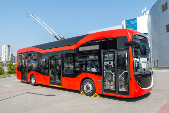 Trackless trolley at the trolleybus station