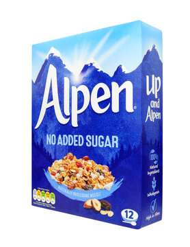 Alpen reduced sugar muesli in a 550g box