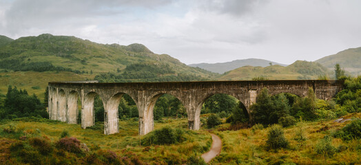Glenfinnan Viaduct - Scotland (Hogwarts Express) - obrazy, fototapety, plakaty