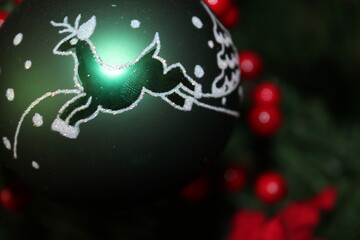 Naklejka premium christmas ball with deer