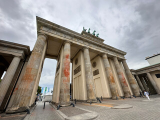 Schmiererei am Brandenburger Tor © Klaus Eppele