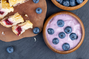 blueberry cheesecake with blueberries and blueberries and blueberry jam