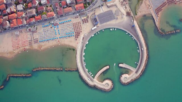 Colle e adesivi francavilla al mare