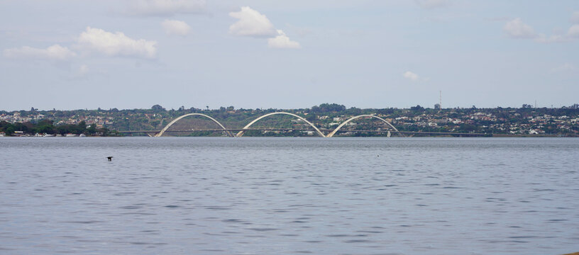 Lake Paranoa with Juscelino Kubitschek Bridge on the background, Brasilia, Brazil