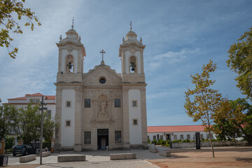 Fototapeta na wymiar Vila de Vista Alegre, MArgens do Rio Boco - Ilhavo, Portugal
