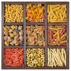 Italian pasta collection in wooden box