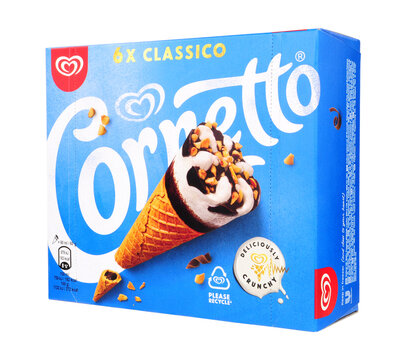 Walls classico vanilla and chocolate flavoured cornetto in a pack containing six 360g ice cream wafer cones