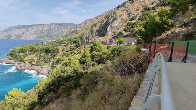 Maratea - Panoramica dalla strada di accesso alla skywalk