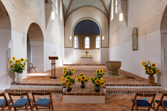 Innenansicht Stiftskirche St. Nikolaus, Beuster