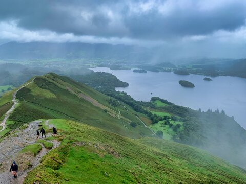 Coutryside hiking views from catbells in the Lake District