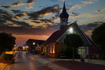 Selbstklebende Fototapeten Hooksiel, Friesland, Old Town © Comofoto