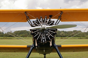 Biplane with 9-cylinder double-row radial engine