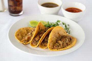 Tacos de chicharrón