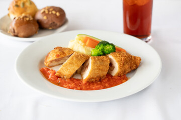Pollo Cordon Bleu
