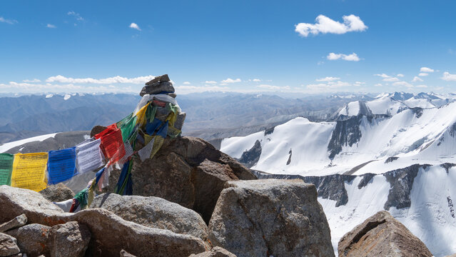 Summit view from Dzo Jongo East mountain (6,200m) in Ladakh, India