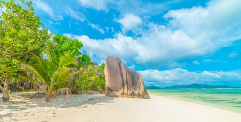 Fotobehang Anse Source D'Agent, La Digue eiland, Seychellen Granite rocks and white sand in Anse Source d'Argent beach