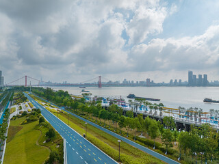 Fototapeta premium Wuhan Hanyang Yangsi Port River Beach Scenery