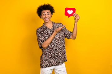 Photo of blogger youth guy chevelure hair funny boyfriend famous celebrity show paper heart...