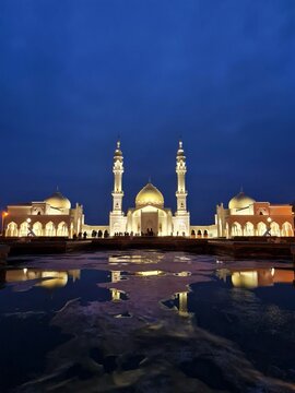White mosque in Bolgar in Tatarstan in the evening